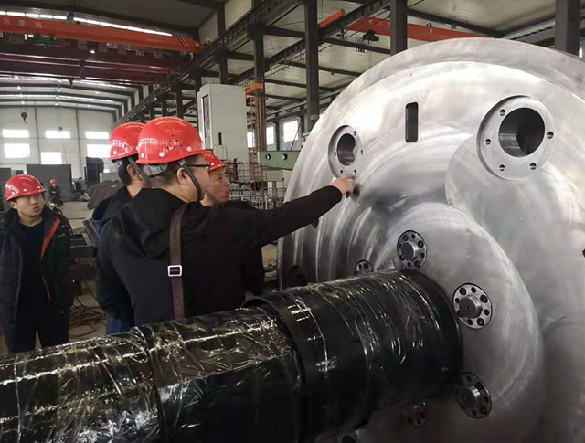 6000马力废钢破碎生产线正在加紧生产中